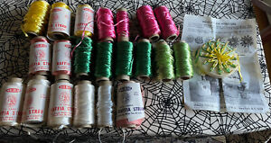 (Lot) Vintage Crafting Raffia- Walbead with loom and pamphlet
