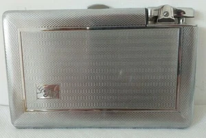 Estuche y encendedor combinado para cigarrillos cromado Art Deco. G.F.W grabado - Imagen 1 de 6