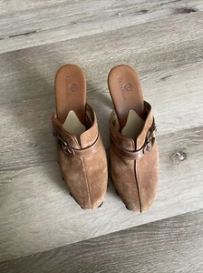 Cole Haan 9B Shoes $185 Honey Suede Mule Clog Heel Platform Rivets Buckle - Picture 1 of 8