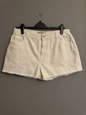 Woman’s White Primark Denim Shorts - Size 18 - Worn Once Excellent Condition - Image 1 of 3