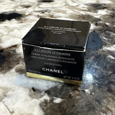 Chanel Illusion D'Ombre Eyeshadow 102 Silver Mysterio 4g Longwear Makeup - Image 1 of 4