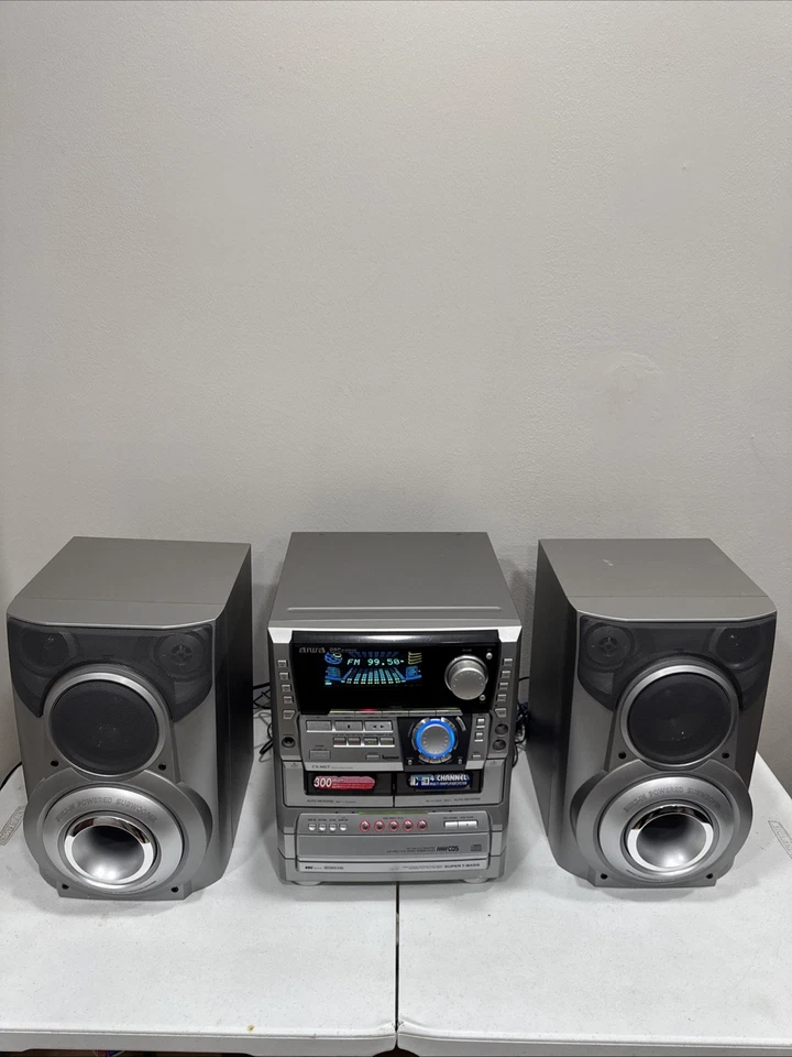 老式Aiwa光盘立体声系统,CX-ND7U,1999,收音机和扬声器 — 第 1/4 张图片
