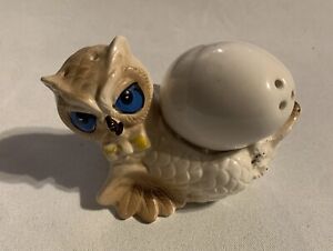 Vintage Ceramic Owl & Egg Salt & Pepper Shaker Made in Japan