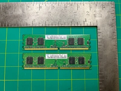 Samsung M378T3354CZ0-CD5 Memoria RAM 256MB 1Rx16 PC2-4200U-444-12-C1 - Lote de 2 Foto 1 de 2