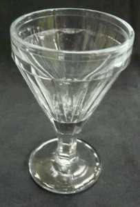 Verre à apéritif ancien – soufflé bouche – 3,5 cl – Ref 4650 C – Vin cuit - Picture 1 of 4