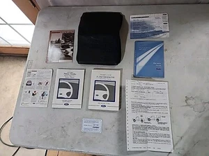 2004 FORD Harley Davidson Owners Manual Book 6.0 Diesel F250 F350 Guide Owner's - Bild 1 von 16