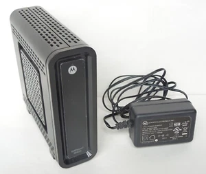 Motorola SURFboard Cable Modem model SB6121 - Photo 1/6
