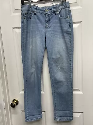Code Bleu Women’s Slightly Distressed Denim Jeans Size 6 - Image 1 of 2