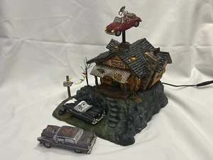 Department 56 Snow Village Halloween Rusty's Used Cars 808965 Repair Needed - Picture 1 of 12