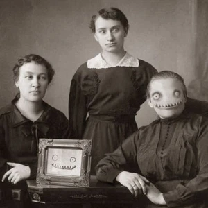 Foto de reproducción histórica vintage extraña, espeluznante, aterradora y única 197 - Imagen 1 de 3