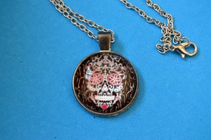 SKULL "Flower Eyes" DIA de los MUERTOS  CABOCHON PENDANT - NECKLACE Jewelry  USA - Picture 1 of 3
