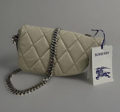 Bolso Bandolera Burberry Pequeño SHIELD LOCK Cuero Acolchado Blanco Descuento $3000+ Foto 1 de 4
