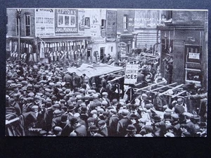 London IN PETTICOAT LANE SUNDAY MORNING MARKET c1908 Postcard - Picture 1 of 5
