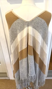 MINNIE ROSE MANTELLA IN CASHMERE - FRANGE - RIGHE BEIGE/GRIGIO/CAMMELLO - Foto 1 di 6