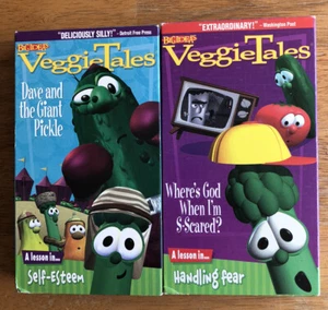 2 VeggieTales VHS Tapes 1992 Where’s God When I am Scared, Dave Giant Pickle VCR - Picture 1 of 4
