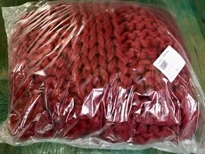 POTTERY BARN Colossal Handknit Throw Cardinal Red 44x56 Chunky Sweater Blanket - Picture 1 of 9