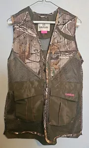 Magellan Outdoors~Camo Hunting, Fishing Vest Women Size Large NWOT - Picture 1 of 6