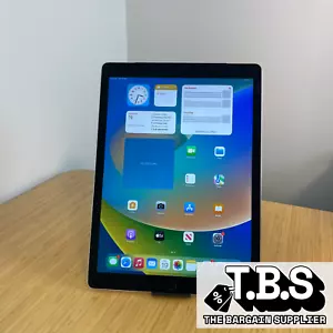 Apple iPad Pro 12.9" 1st Gen 128GB, Space Grey, Wi-Fi + Cellular Good condition - Picture 1 of 10