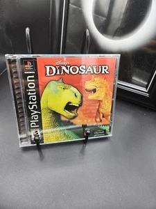 Disney's Dinosaur / PlayStation 1 PS1 / CIB W Tarjeta Reg / Limpio / Probado / Leer - Imagen 1 de 5