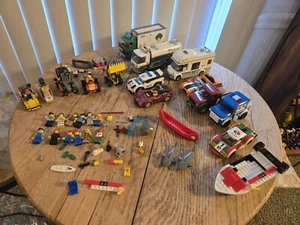 Lego City Konvolut Fahrzeuge Minifiguren Autos Zubehör 60057 Camper Van 60020 Cargo - Bild 1 von 19
