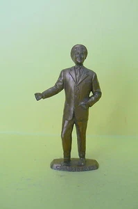 MOKALUX : PERSONNAGE DU 20EME SIECLE RARE CHARLES TRENET - Picture 1 of 6