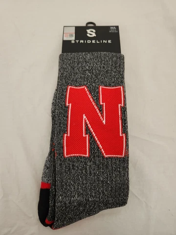 NWT - Strideline Men's Gray Nebraska Huskers Socks - Size: M/L Cover