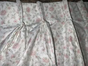 CORTINAS FLORALES PERSONALIZADAS LAURA ASHLEY ~ ROSA, AZUL Y VERDE FLORAL ~ PLIEGUE PELLIZCADO ~ 57"" DE LARGO - Imagen 1 de 4