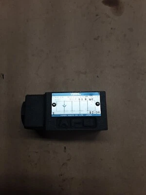 Válvula modular de retención Yuken, MCP-01-0-30 #2012B79PR3 Foto 1 de 3