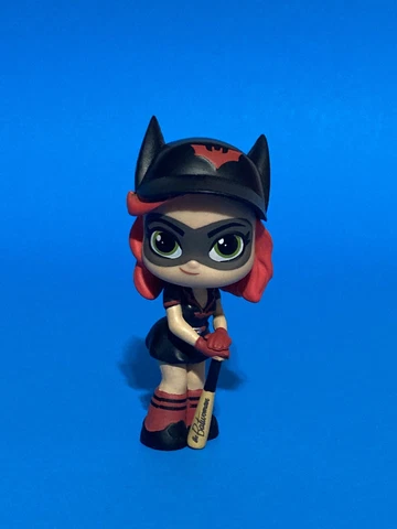 Funko Mystery Mini's DC Bombshells Batwoman 3" Figurine Cover