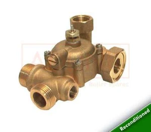COLECTOR DE CALEFACCIÓN CALDERA VOKERA MYNUTE 14/48SE Y 28/96 7621 CON 1 AÑO DE GARANTÍA - Imagen 1 de 1