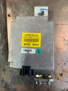 ✅ 2016 KIA SOUL ELETRONIC MODULE PN:95300-B2000 OEM - Picture 1 of 3