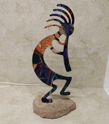 Kokopelli Metal Arte Sobre Piedra Estatuilla Estatua Lazart 13" Suroeste  Foto 1 de 4
