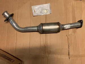 Catalytic Converter Driver Right Side Mercury Ford Lincoln Grand Davico 14484 - Picture 1 of 6