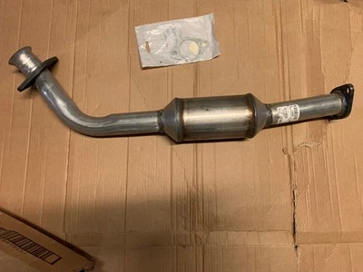 Catalytic Converter Driver Right Side Mercury Ford Lincoln Grand Davico 14484 - Image 1 of 4