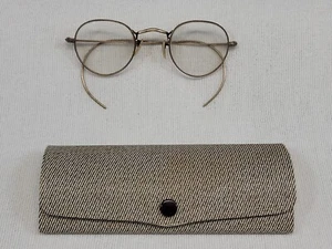 Vintage 1/10 12k Gold Filled Eyeglasses with Case - Picture 1 of 9