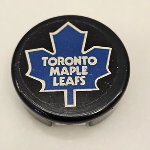 1970S TORONTO MAPLE LEAFS PUCK PENCIL SHARPENER- NHL HOCKEY RARE Vintage - Picture 1 of 2