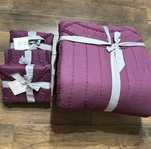 New Studio D Ella Berry Purple King Quilt & Shams 3pc - Picture 1 of 5