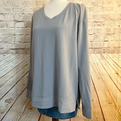 Pullover Ogio Luuma Flex Modal para Mujer Talla L Gris Elástico Foto 1 de 4