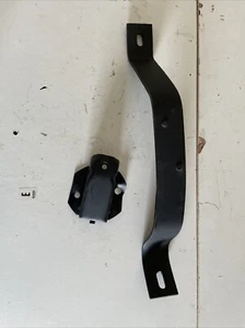Mercedes-Benz 108 Body Rear Bumper Bracket - Bild 1 von 7