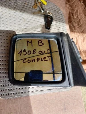 MERCEDES BENZ rétroviseur mercedes 190 E ou D côté droit électrique  - Photo 1/4