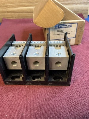 FERRAZ SHAWMUT 66593 TERMINAL BLOCK PDB 3 POLE 600V - Image 1 of 4