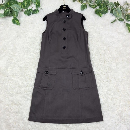 Abito smanicato BURBERRY LONDON taglia 40 L marrone con bottoni e tasche davanti dettaglio