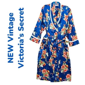 NEW Vintage Victoria’s Secret Gown Robe Satin Blue Apple Blossom Heart Label M/L - Picture 1 of 15