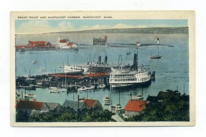 Nantucket MA, Brant Point, vapores en el muelle, pequeño faro, postal - Imagen 1 de 2
