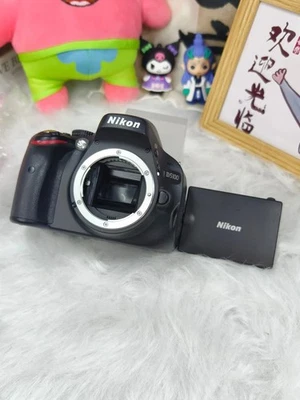 Nikon D5100 16.2MP Vintage Digital Camera - Black 100% Working - Image 1 of 4