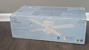NEW Hunter 52" Chatham Ceiling Fan w/ Light Kit White 2004 357 616 New Open Box - Picture 1 of 11