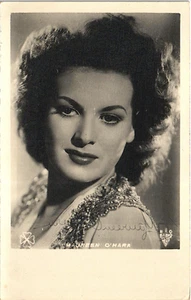 MAUREEN O'HARA AUTOGRAPH WOMAN MOVIE STAR REAL PHOTO POSTCARD OLD ORIGINAL - Picture 1 of 2