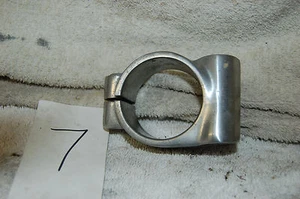 1994-1997 KAWASAKI ZX9R NINJA LEFT CLIP-ON HANDLE BAR HOLDER-POLISHED ALUMINUM - Picture 1 of 6