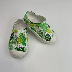 Native Shoes Baby 4 Girl Slip On Jefferson Tropical Leaves Beach Pool Play Core - Picture 1 of 9