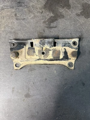 300 本田 Fourtrax 4x4 油箱支架 — 第 1/4 张图片